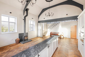 Photo 11- click for photo gallery